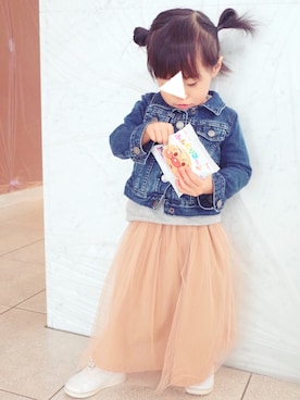 「babyGAP（babyGAP）のアイテム（デニムジャケット、ブルー系）」を使った、kiyu**さん（キッズ・90cm）の春コーディネート