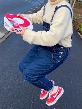 「RETRO GIRL（レトロガール）のアイテム（サロペット/オーバーオール）」を使った、地図さん（レディース・152cm）の冬コーディネート
