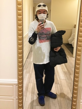 「袖プリント」｜tet .hoさん（メンズ・174cm）の冬コーディネート