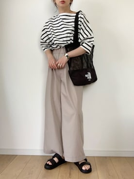 「LOWRYS FARM（ローリーズファーム）のボリュームバングル　946190（バングル/リストバンド）」を使った、maiko さん（レディース・159cm）の夏コーディネート