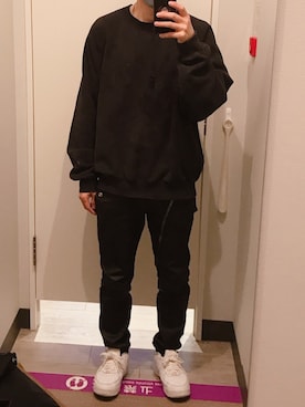 「DRKSHDW by RICK OWENS（ダークシャドウ バイ リックオウエンス）のアイテム（デニムパンツ）」を使った、たいっさんさん（メンズ・170cm）の春コーディネート