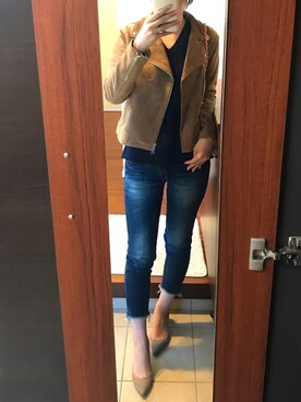 「Ungrid（アングリッド）のインディゴフレイドヘムストスリ（デニムパンツ）」を使った、リツさん（レディース・160cm）の春コーディネート