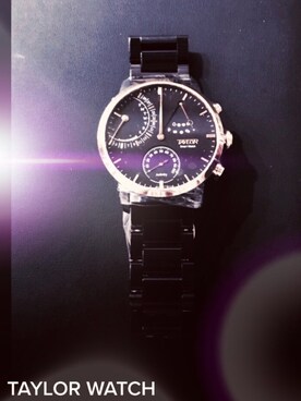 Breck Linさんのコーディネート