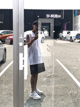 さんのコーディネート