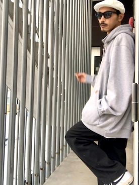 「carhartt」｜「アイテム（ハンチング/ベレー帽）」を使った、さん（メンズ・177cm）の冬コーディネート