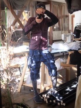 「MofM(manofmoods)（マンオブムーズ）のアイテム（パンツ）」を使った、福山正和さん（メンズ・178cm）の冬コーディネート
