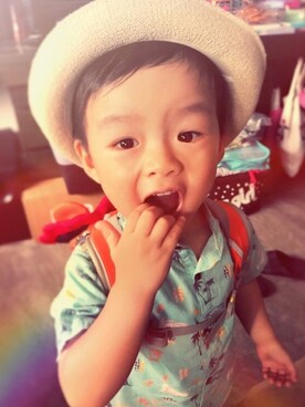 「UNKNOWN.（アンノウン）のアイテム（帽子）」を使った、リオさん（キッズ・90cm）の秋コーディネート