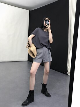 「盐系风格」｜「アイテム（ブーツ）」を使った、奢侈的大侠さん（レディース・163cm）の夏コーディネート