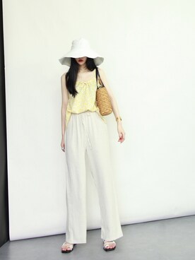 「通勤穿搭」｜「アイテム（サンダル）」を使った、奢侈的大侠さん（レディース・163cm）の夏コーディネート