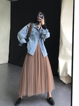 「日系极简」｜「アイテム（デニムジャケット）」を使った、奢侈的大侠さん（レディース・163cm）の秋コーディネート