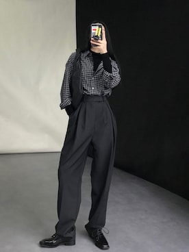 「日系极简」｜「アイテム（スラックス）」を使った、奢侈的大侠さん（レディース・163cm）の秋コーディネート