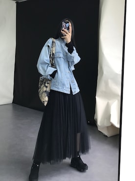 「日系极简」｜「アイテム（デニムジャケット）」を使った、奢侈的大侠さん（レディース・163cm）の秋コーディネート
