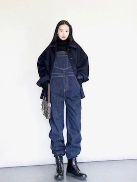 「国潮」｜「アイテム（ライダースジャケット）」を使った、奢侈的大侠さん（レディース・163cm）の冬コーディネート