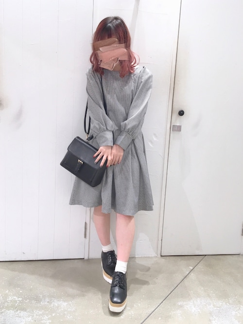 ONE,S UP ワンズアップ　⚠️値下げ致しました！ セール】フレアチェックワンピース（ワンピース）｜one after another