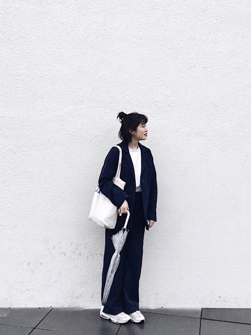 「summer、girl、NIKE、blue、sneakers、Taiwan、ootd、UNIQLO、white、black」｜「MEIER.Qのアイテム（セットアップ、ブルー系）」を使った、VVVさん（レディース・157cm）の春コーディネートの1枚目の写真