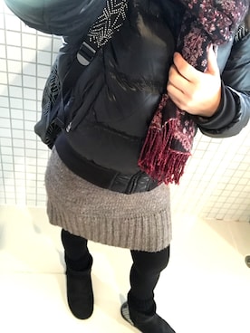 「アイテム（レッグウォーマー、ブラック系）」を使った、yuinaさん（レディース・151cm）の冬コーディネート