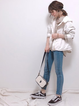 Gu ジーユー のマウンテンパーカー ホワイト系 を使ったレディース人気ファッションコーディネート Wear