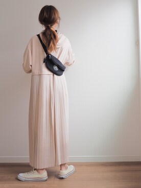 「MAYSON GREY（メイソングレイ）の【socolla】バックプリーツワンピース（ワンピース）」を使った、❁ a i  ❁さん（レディース・158cm）の夏コーディネート