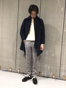 「シンプルおしゃれが好き」｜「アイテム（ステンカラーコート）」を使った、リョータさん（メンズ・175cm）の秋コーディネート