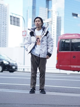 「JOURNAL STANDARD（ジャーナルスタンダード）のアイテム（ダウンジャケット/コート）」を使った、LASKA officialさん（メンズ・183cm）の秋コーディネート