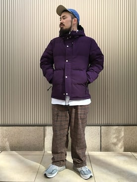「アイテム（ダウンジャケット/コート、パープル系）」を使った、LASKA officialさん（メンズ・183cm）の秋コーディネート