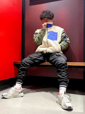 「PUMA（プーマ）のアイテム（カーゴパンツ）」を使った、Lindaさん（メンズ・163cm）の秋コーディネート