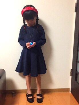 「韓国服のアイテム（ワンピース、ブルー系）」を使った、hitomiさん（キッズ・137cm）の秋コーディネート