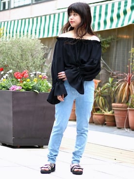 「TOGA PULLA（トーガ　プルラ）のアイテム」を使った、IMURAさん（レディース・157cm）の春コーディネート