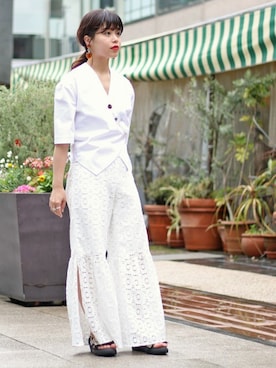 「TOGA PULLA（トーガ　プルラ）のアイテム」を使った、IMURAさん（レディース・157cm）の春コーディネート