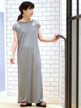 「TOGA PULLA（トーガ　プルラ）のアイテム」を使った、IMURAさん（レディース・157cm）の春コーディネート