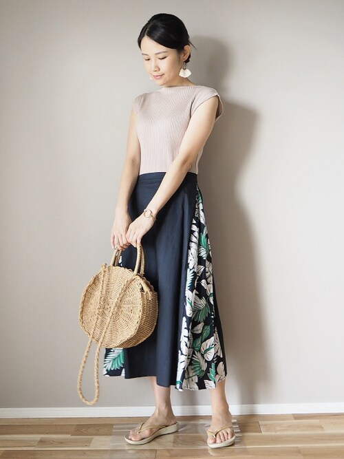 ������������́u�i�b�j�v���g�����R�[�f�B�l�[�g