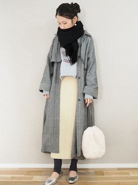「シルバー」｜「アイテム（ステンカラーコート）」を使った、ｐａｎａさん（レディース・162cm）の冬コーディネート