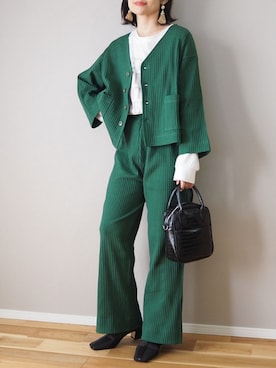 「FEELING MADE（フィーリングメイド）のアイテム（トップス）」を使った、ｐａｎａさん（レディース・162cm）の冬コーディネート