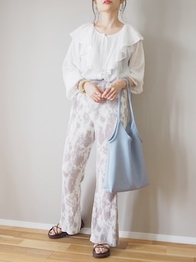 「LAC-VERT（ラック・ヴェール）の【LAC VERT/ラック・ヴェール】PUレザートートバッグ（トートバッグ）」を使った、ｐａｎａさん（レディース・162cm）の春コーディネート