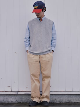 「OSHKOSH（オシュコシュ）のアイテム（チノパンツ）」を使った、IIさん（メンズ・173cm）の秋コーディネート