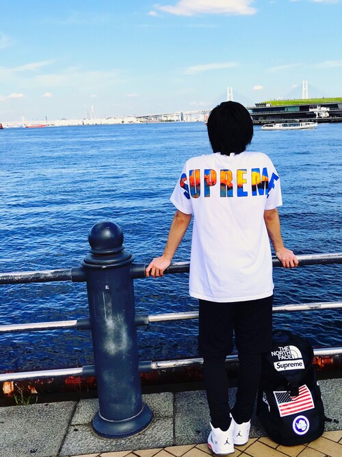 AKIRA｜Supreme のTシャツ・カットソーを使ったコーディネート - WEAR