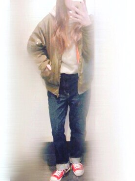 「ハイウエストストレートジーンズ」｜「アイテム（MA-1）」を使った、ちゃみんさん（レディース・156cm）の春コーディネート