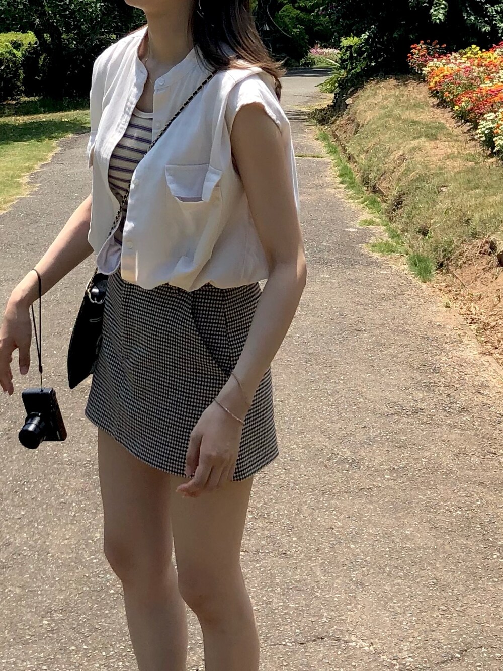 「夏コーデ、大人カジュアル、お洒落さんとつながりたい、休日コーデ、韓国ファッション、GU、ZARA、ショートパンツ、タンクトップ、オトナ女子」｜「ZARAのアイテム（スカート、ブラウン系）」を使った、ユイさん（レディース・167cm）の夏コーディネートの1枚目の写真