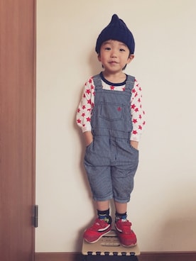 「ニットキャップ」｜「アイテム（オールインワン・サロペット）」を使った、けいさん（キッズ・100cm）の春コーディネート