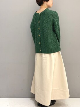 「ケーブルカーディガン」｜「アイテム（その他）」を使った、ふじやさん（レディース・161cm）の冬コーディネート