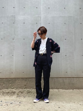 「チャックテイラー」｜「アイテム（スラックス）」を使った、徳寄文香さん（レディース・162cm）の夏コーディネート