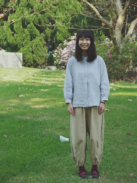 「MUJI」｜「アイテム（アナログ腕時計）」を使った、YCさん（レディース・169cm）の春コーディネート