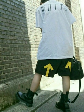 「OFF-WHITE」｜「アイテム（その他）」を使った、wkkさん（レディース・157cm）の夏コーディネート