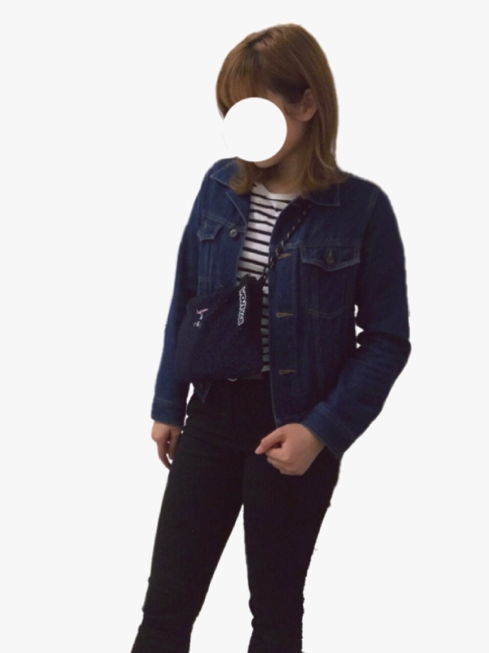 「casual、canada、vancouver、GU、ミッキー」｜「GUのアイテム（デニムジャケット、ブルー系）」を使った、みくまるさん（レディース・162cm）の春コーディネートの1枚目の写真