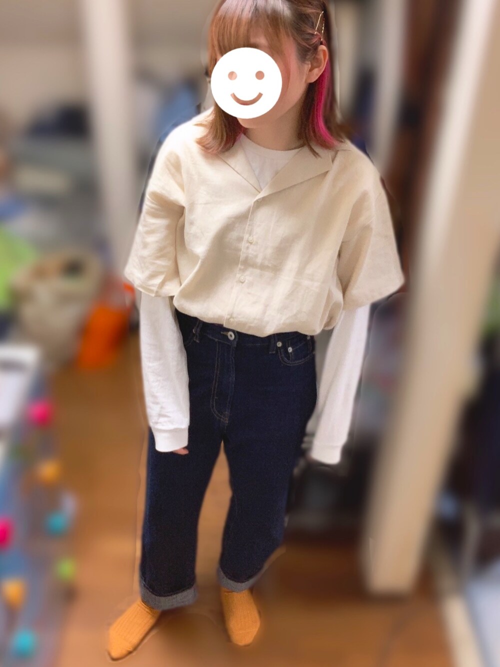 「春コーデ、春、オープンカラーシャツ、リネンシャツ、ワイドパンツ、インナーカラー」｜「GUのアイテム（トップス、ホワイト系）」を使った、みくまるさん（レディース・162cm）の春コーディネートの1枚目の写真