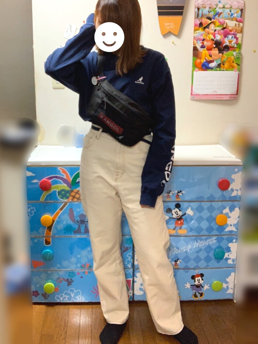 「春コーデ、春、白パンツ、ワイドデニム、ワイドパンツ、KANGOL」｜「KANGOLのアイテム（Tシャツ/カットソー、ブルー系）」を使った、みくまるさん（レディース・162cm）の春コーディネートの1枚目の写真