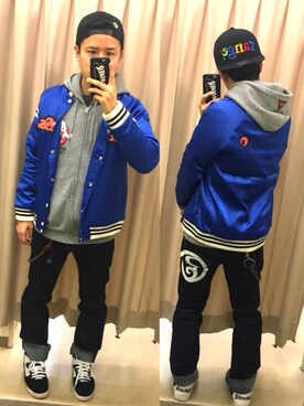 「ROLLING CRADLE（ローリングクレイドル）のアイテム（パーカー）」を使った、アナーキー田中さん（メンズ・171cm）の冬コーディネート