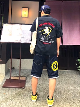 「ROLLING CRADLE（ローリングクレイドル）のアイテム（デニムパンツ）」を使った、アナーキー田中さん（メンズ・171cm）の夏コーディネート