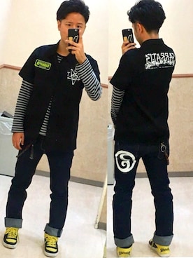 「ROLLING CRADLE（ローリングクレイドル）のアイテム（デニムパンツ）」を使った、アナーキー田中さん（メンズ・171cm）の秋コーディネート