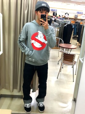 「ROLLING CRADLE（ローリングクレイドル）のアイテム（ニットキャップ/ビーニー）」を使った、アナーキー田中さん（メンズ・171cm）の春コーディネート